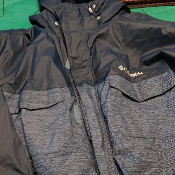 Columbia Men's Navy and Black Raincoat - Picture 1 of 2